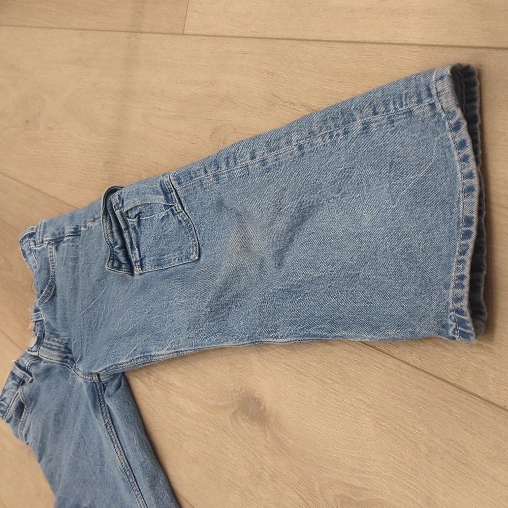 H&M Cargo - Picture 2 of 4